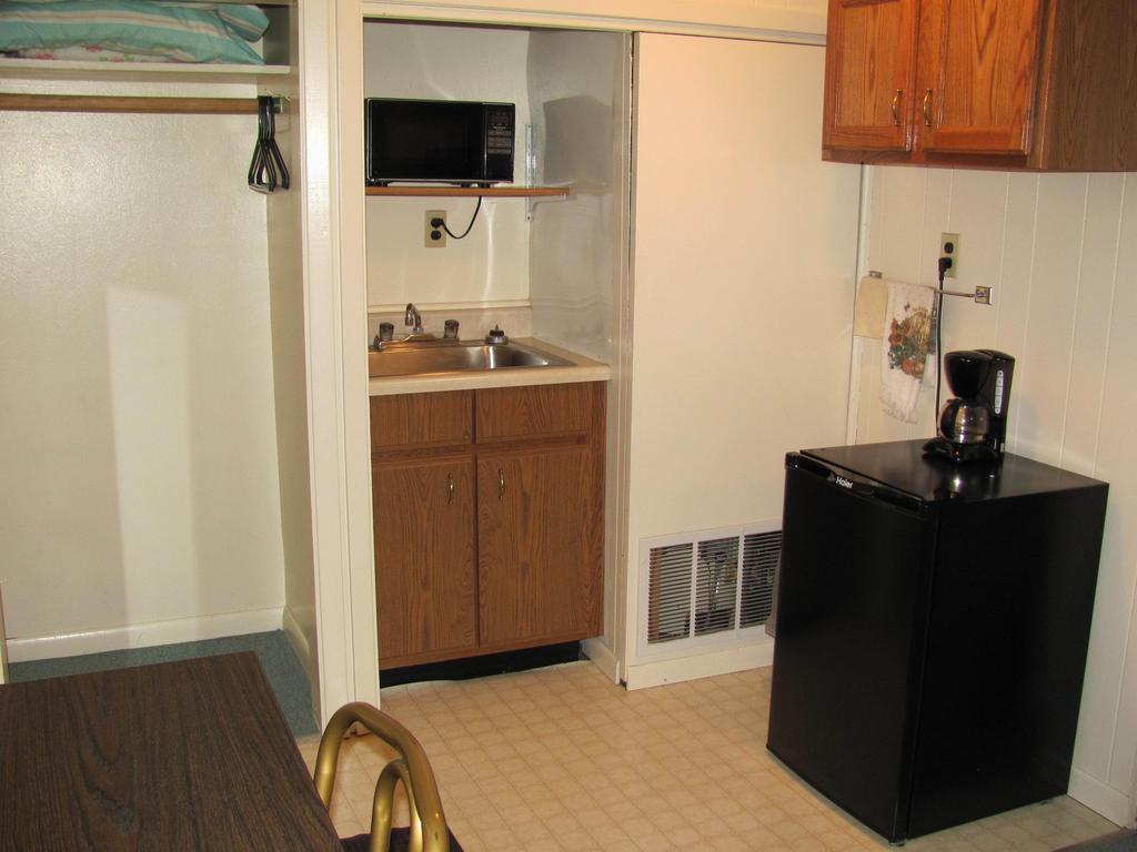 Motel Garden Cottages - Rapid City