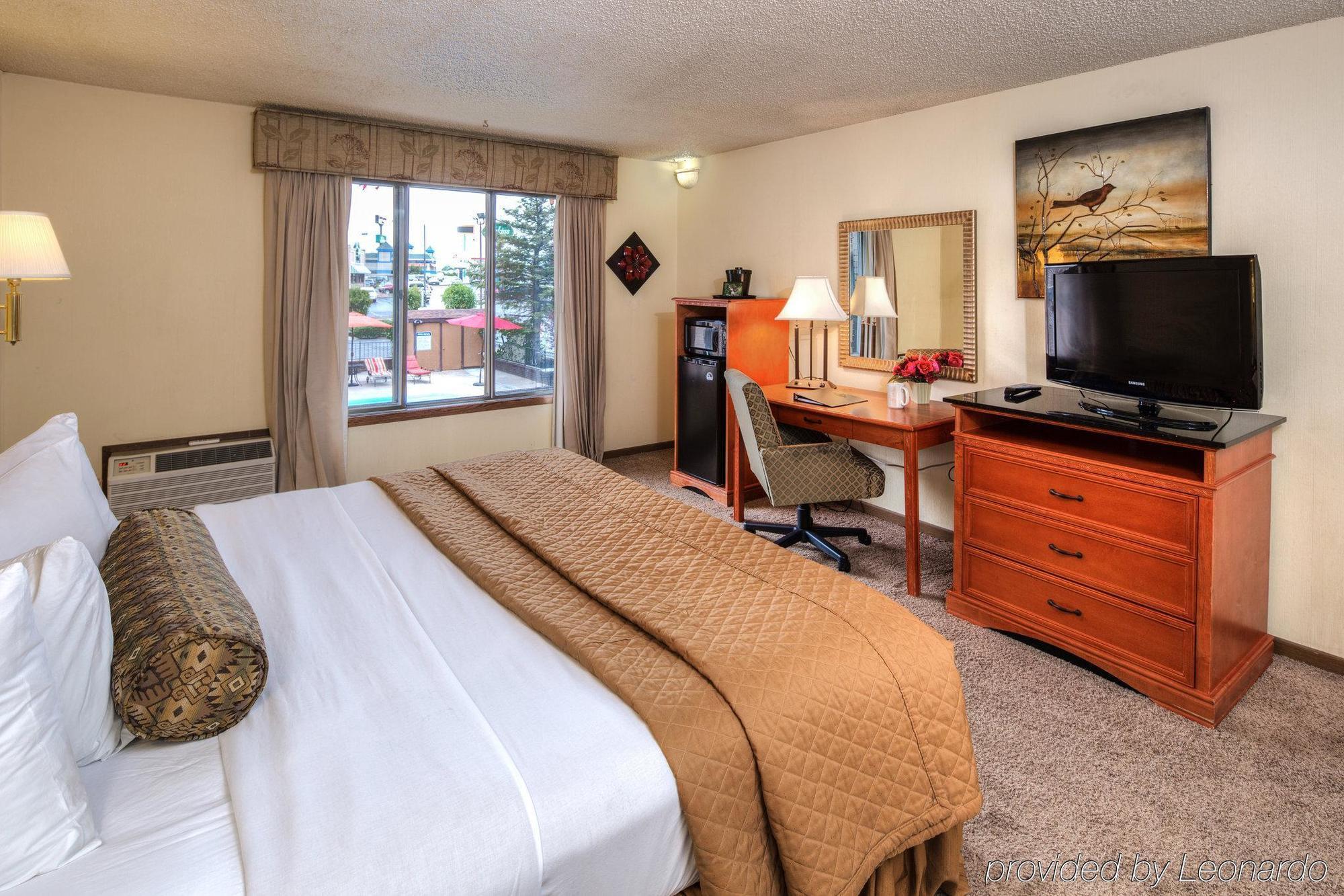The Foothills Hotel 2*