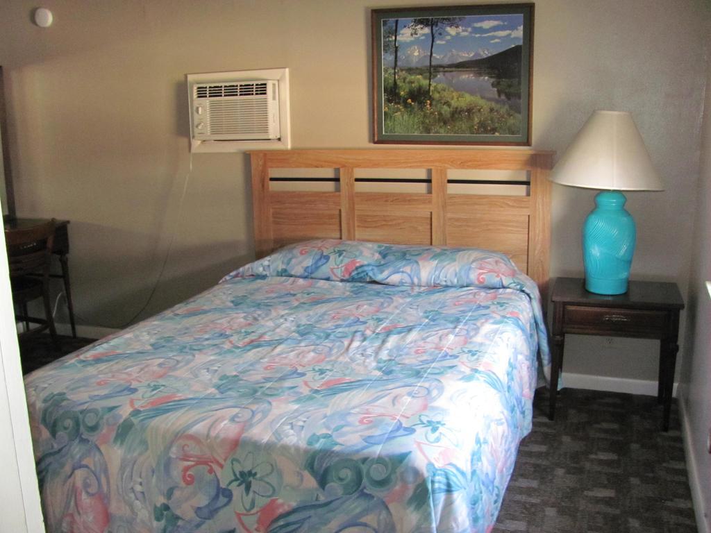 Garden Cottages - 2*