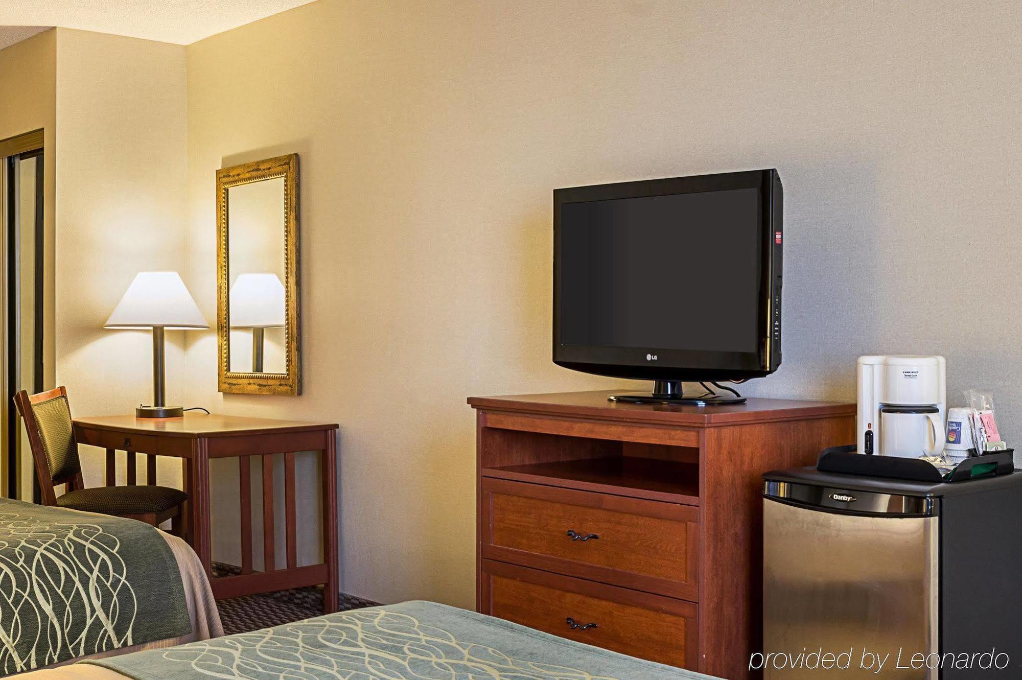 Comfort I-90 Hotel