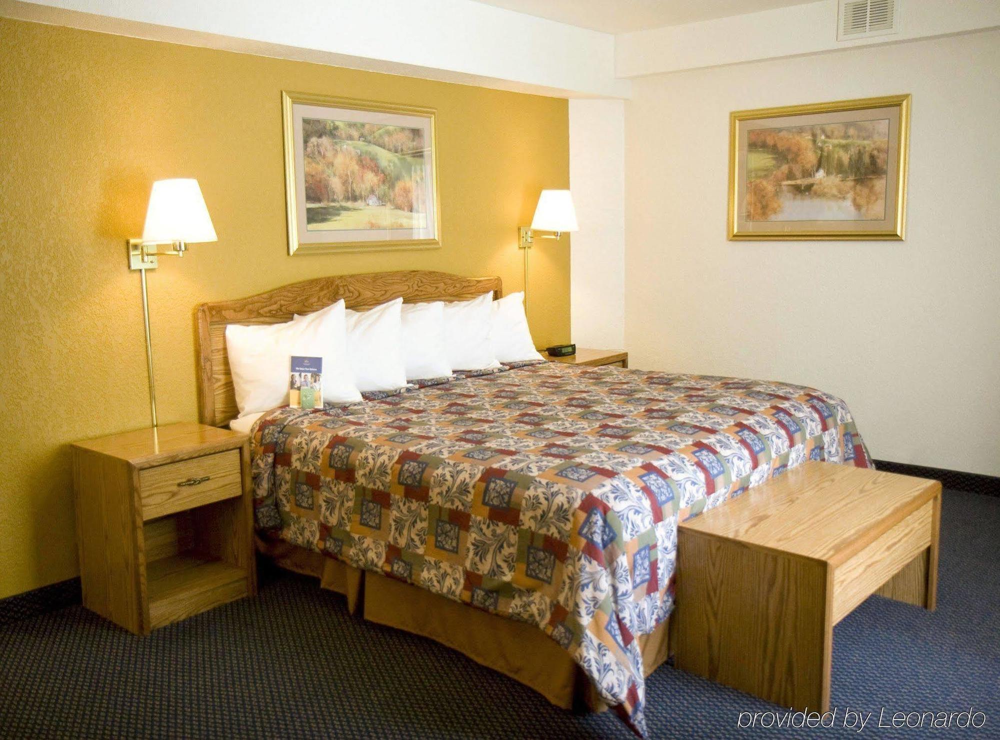 Travelodge By Wyndham Rapid Hotel
