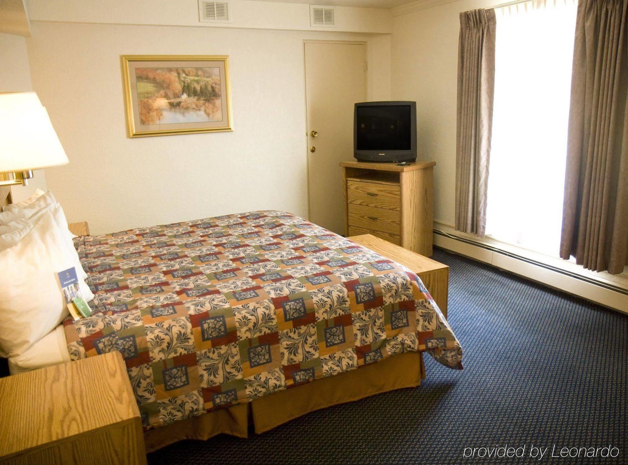 Travelodge By Wyndham Rapid Hotel
