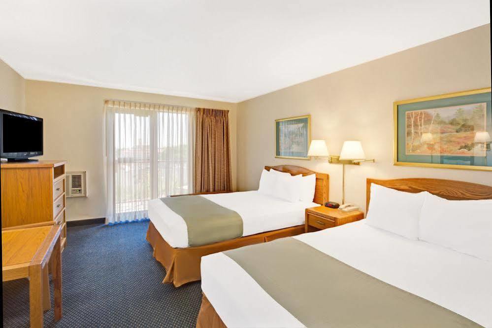 Rodeway Rapid Inn