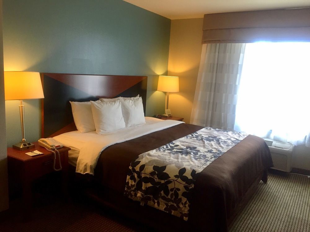 Hotel Sleep & 3*