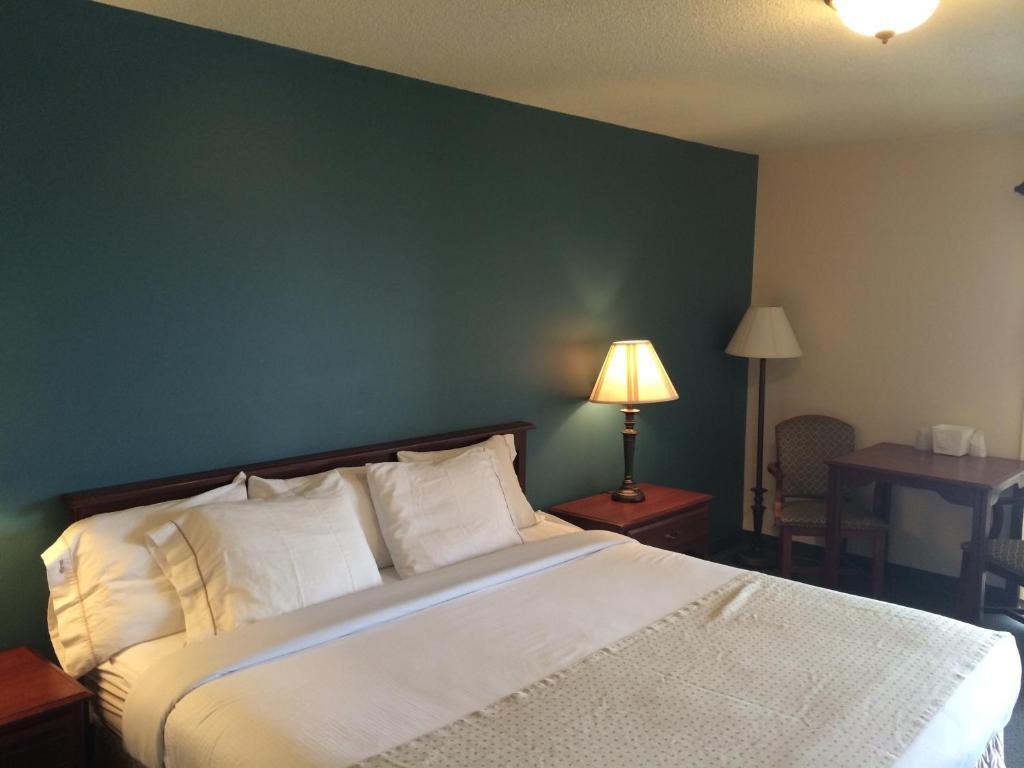 M Star Rapid Hotel 2*