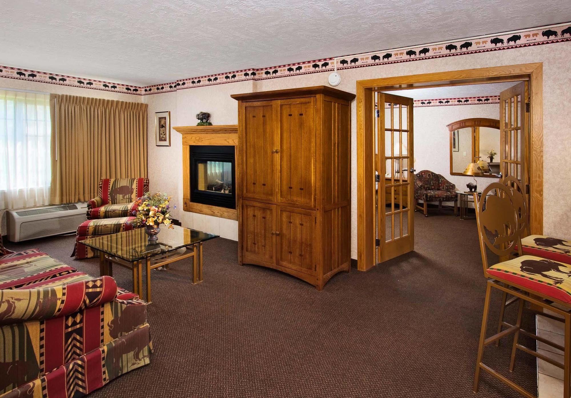 Western Ramkota 3*