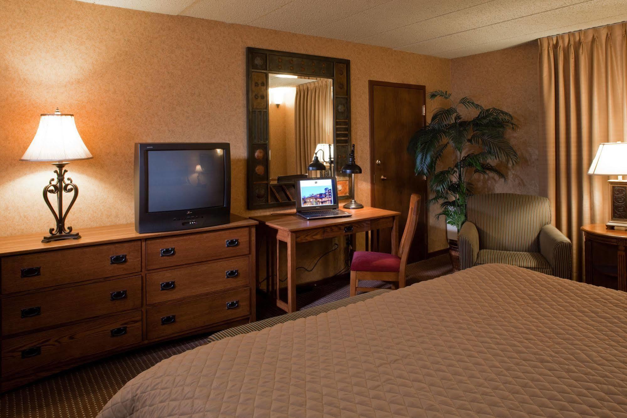 Grand Gateway 3*