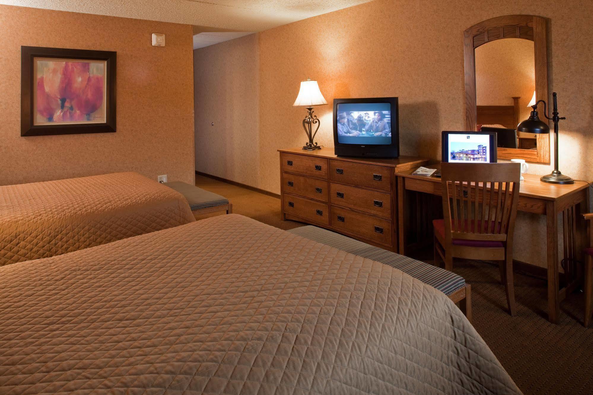 Grand Gateway Hotel