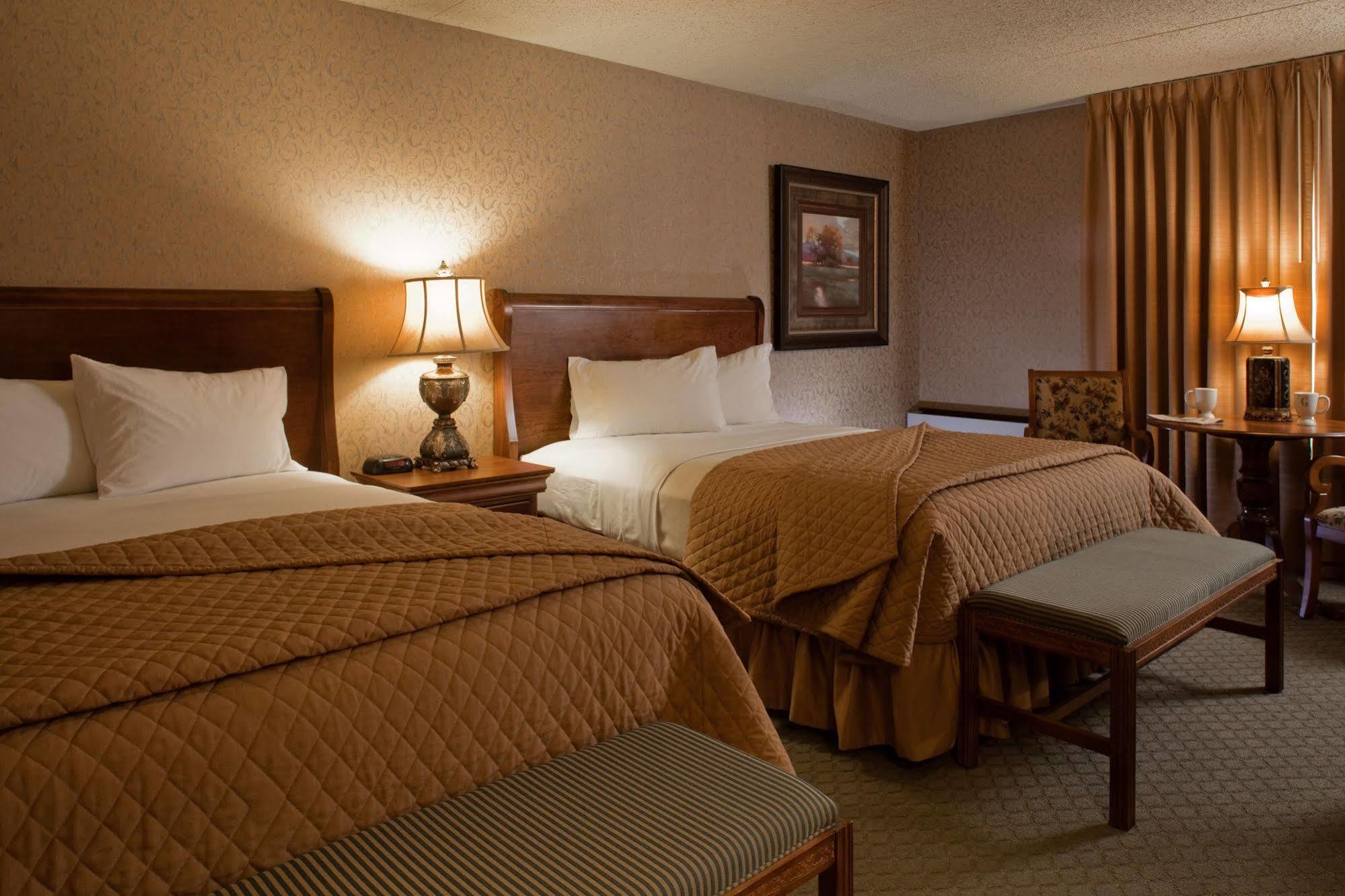 Hotel Grand Gateway Rapid City