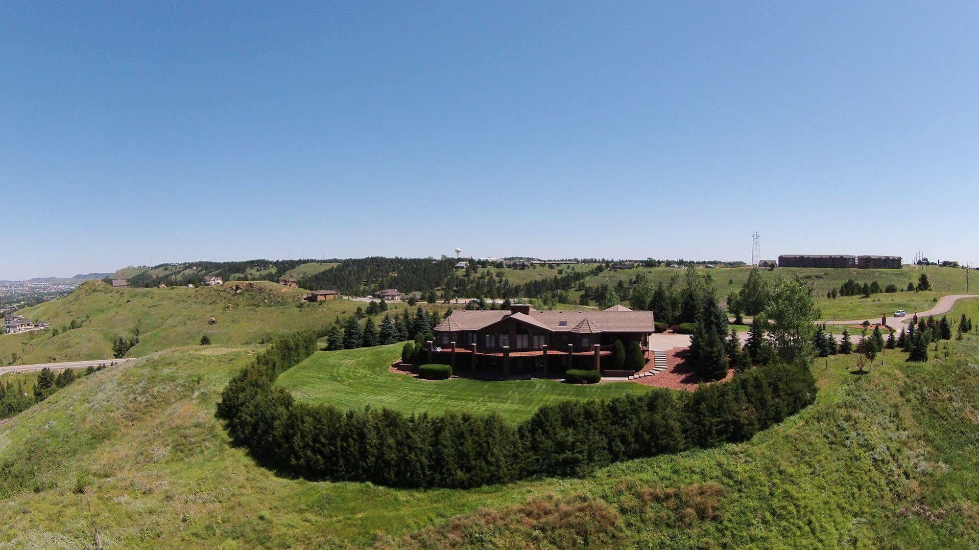 Hotel Emerald Hills