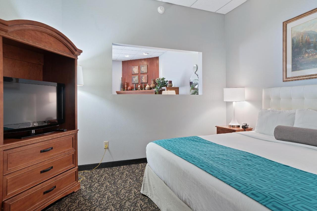 Elevation & Suites, Trademark Collection By Wyndham 3*