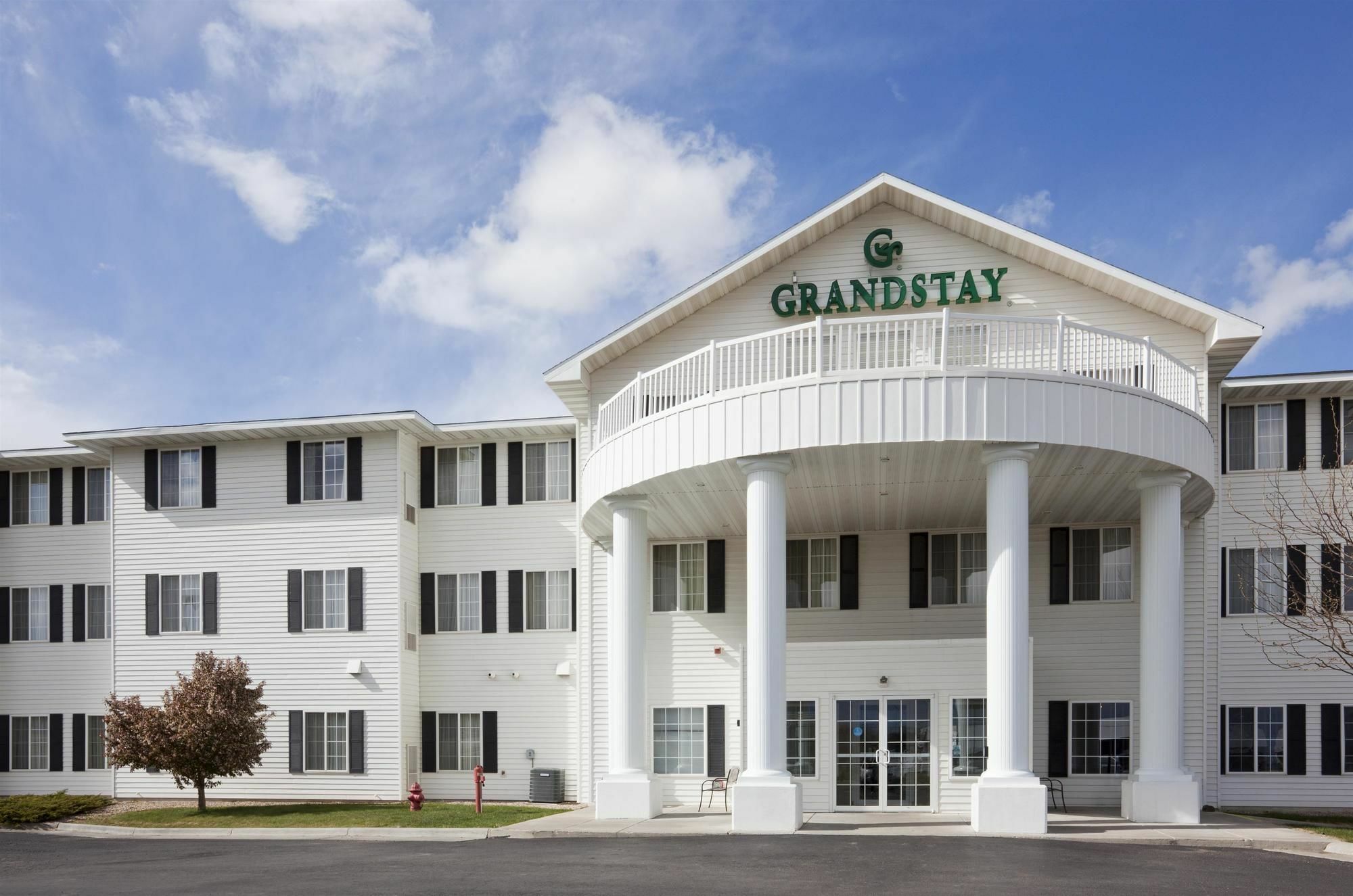 Hotel Grandstay Residential Rapid