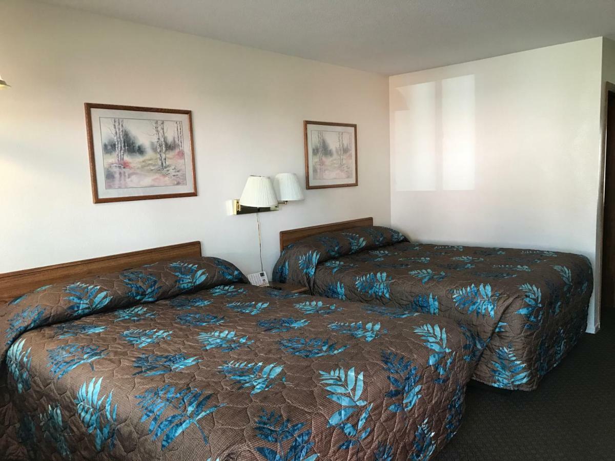 Lazy U Capsule hotel Rapid City