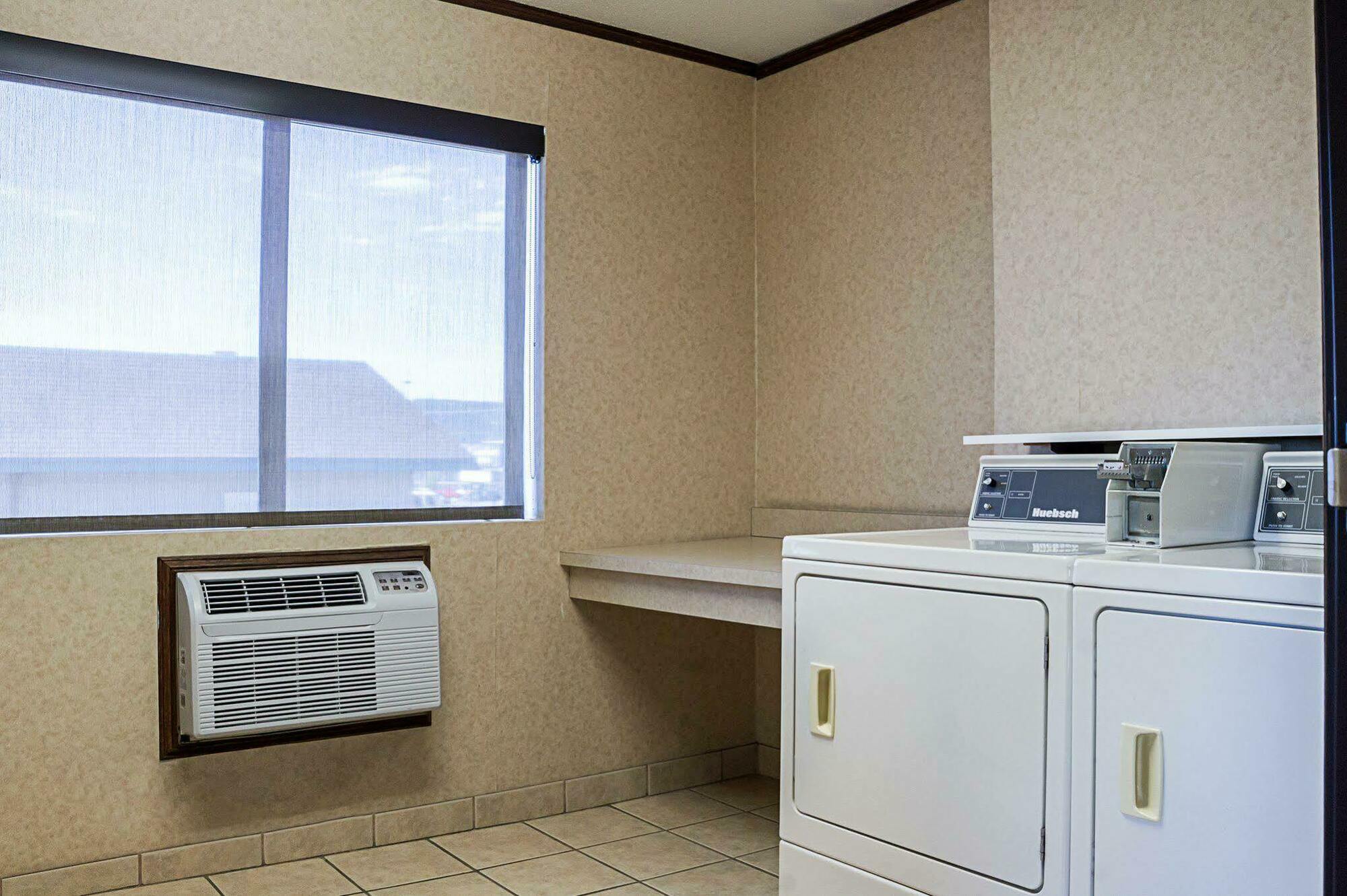 Hotel Comfort I-90 Rapid City
