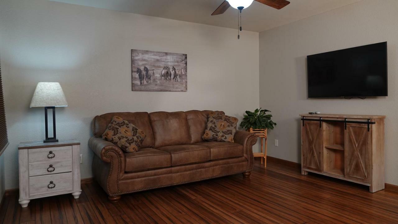 Holiday home Strato Rim Drive