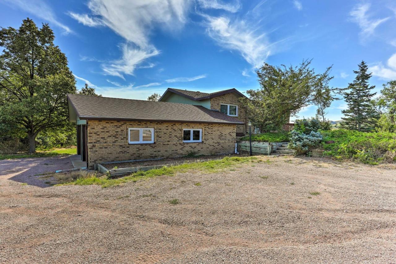 Rapid Vacation With Wraparound Deck! * Rapid City