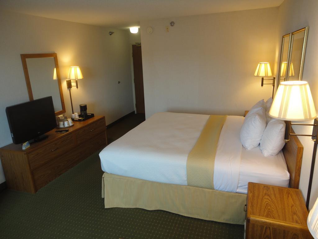 Days By Wyndham Rapid Hotel 2*