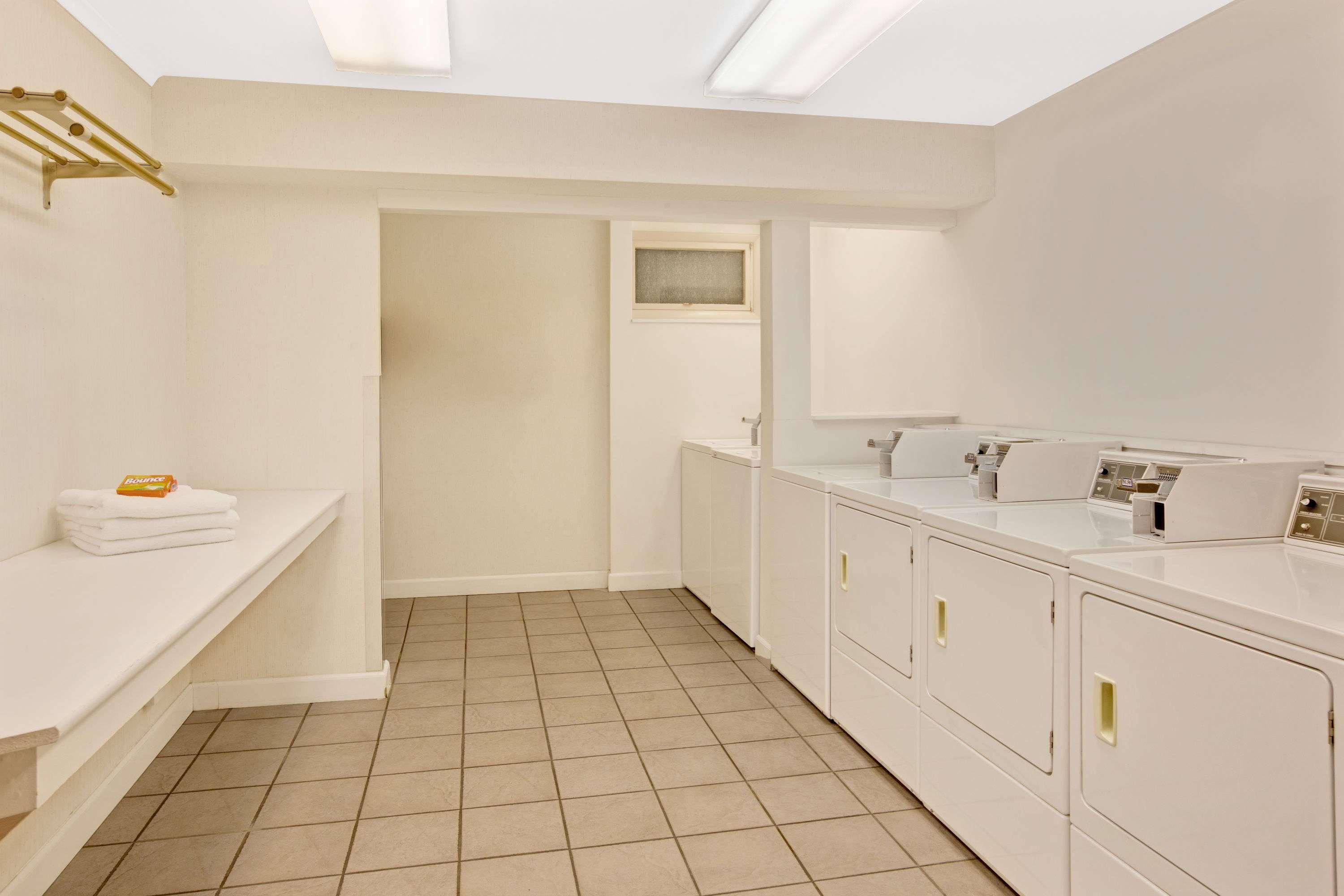 Travelodge By Wyndham Rapid Hotel 2*
