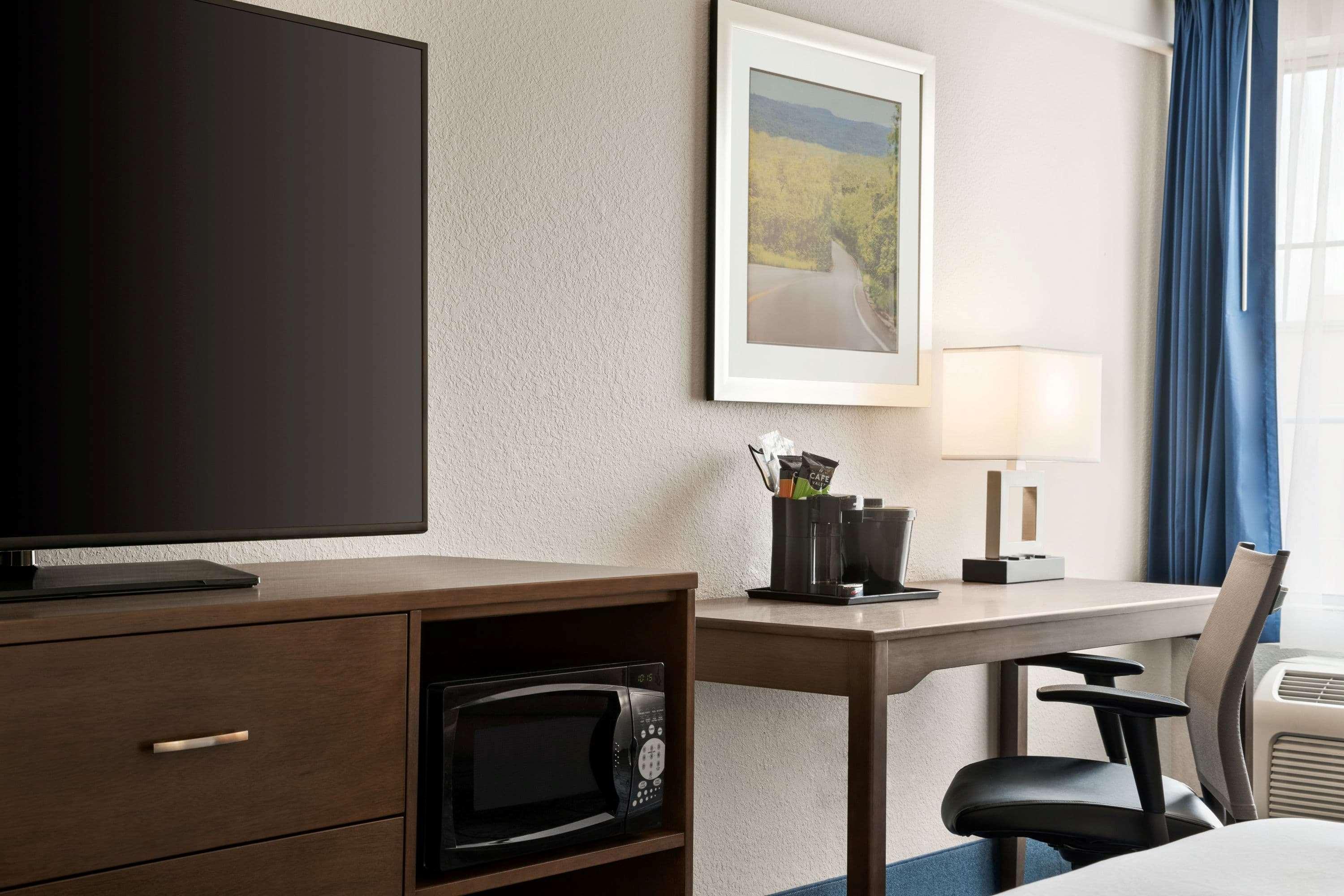 Hotel La Quinta And By Wyndham At Watiki Waterpark 3*