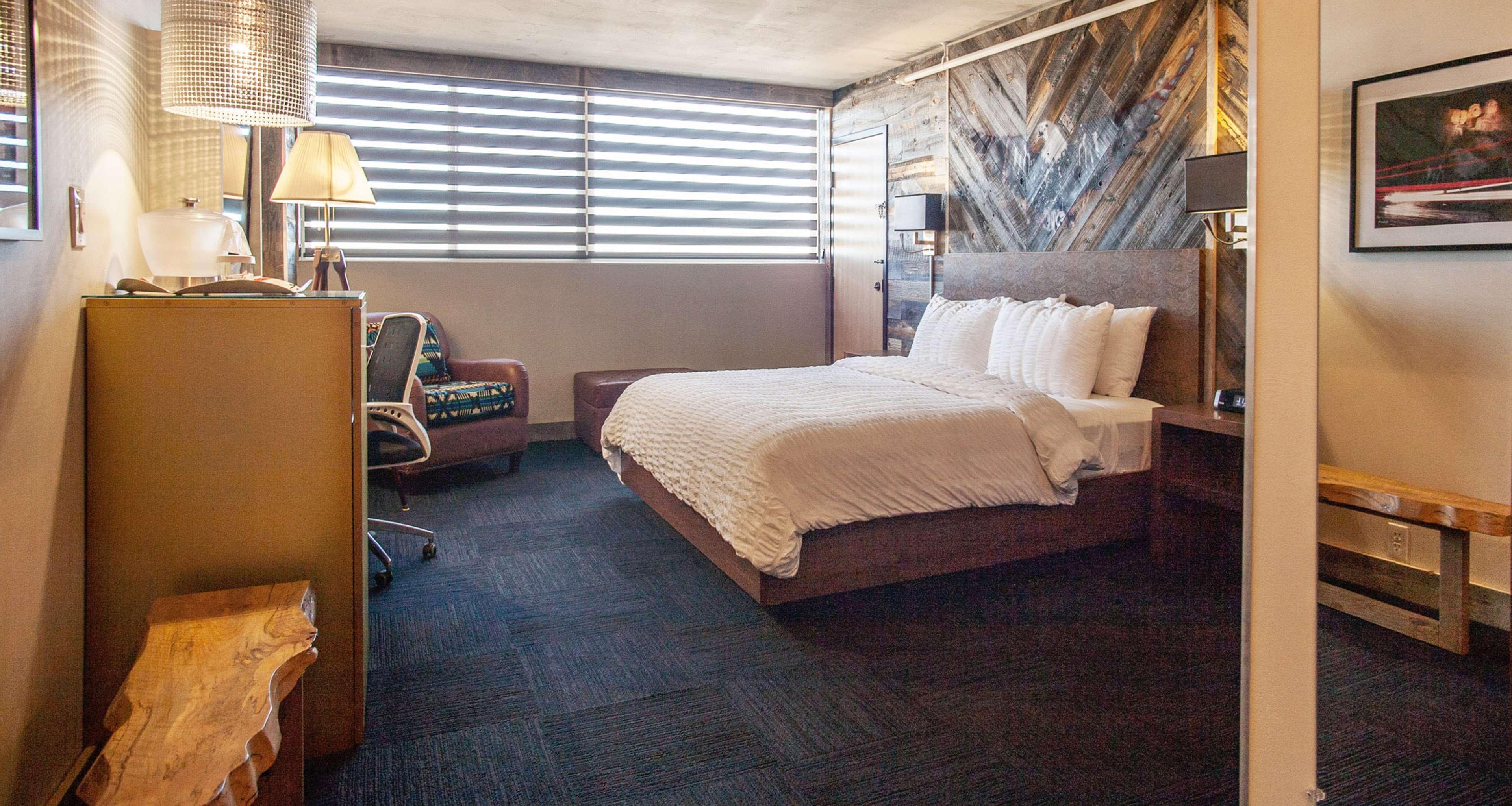 The Rushmore & Suites; Bw Premier Collection Hotel Rapid City