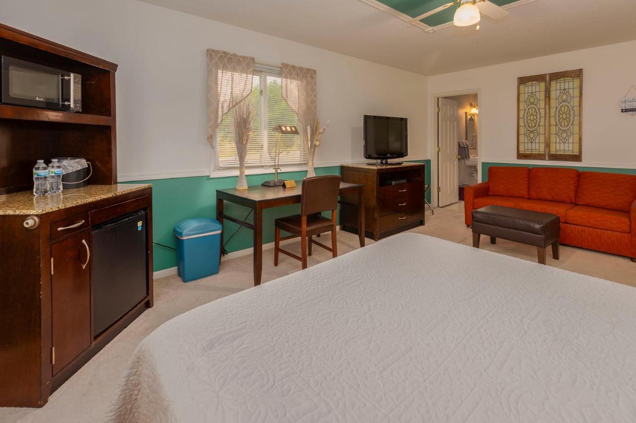 Inn Sweetgrass