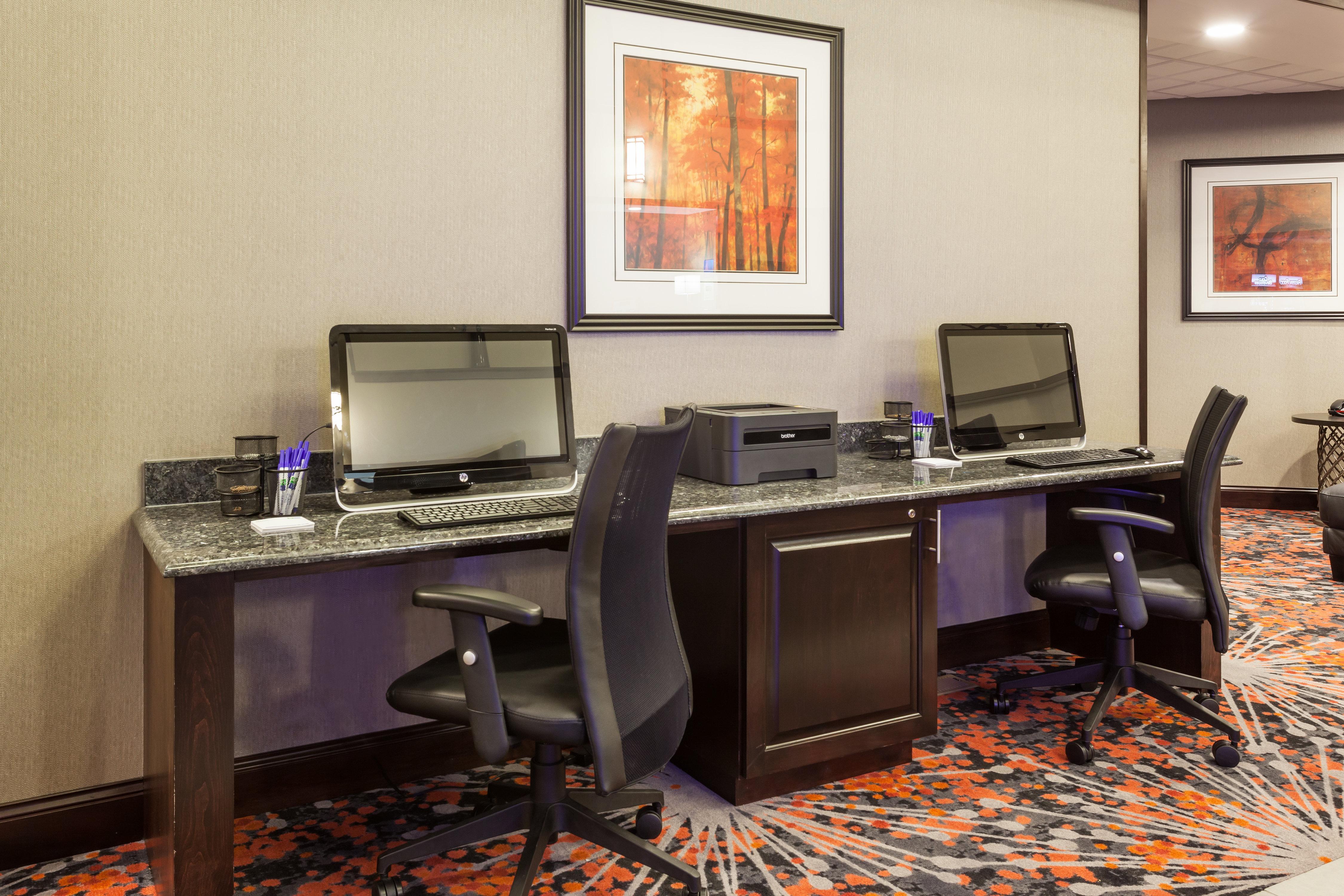 Express & Rapid By Ihg Hotel Rapid City