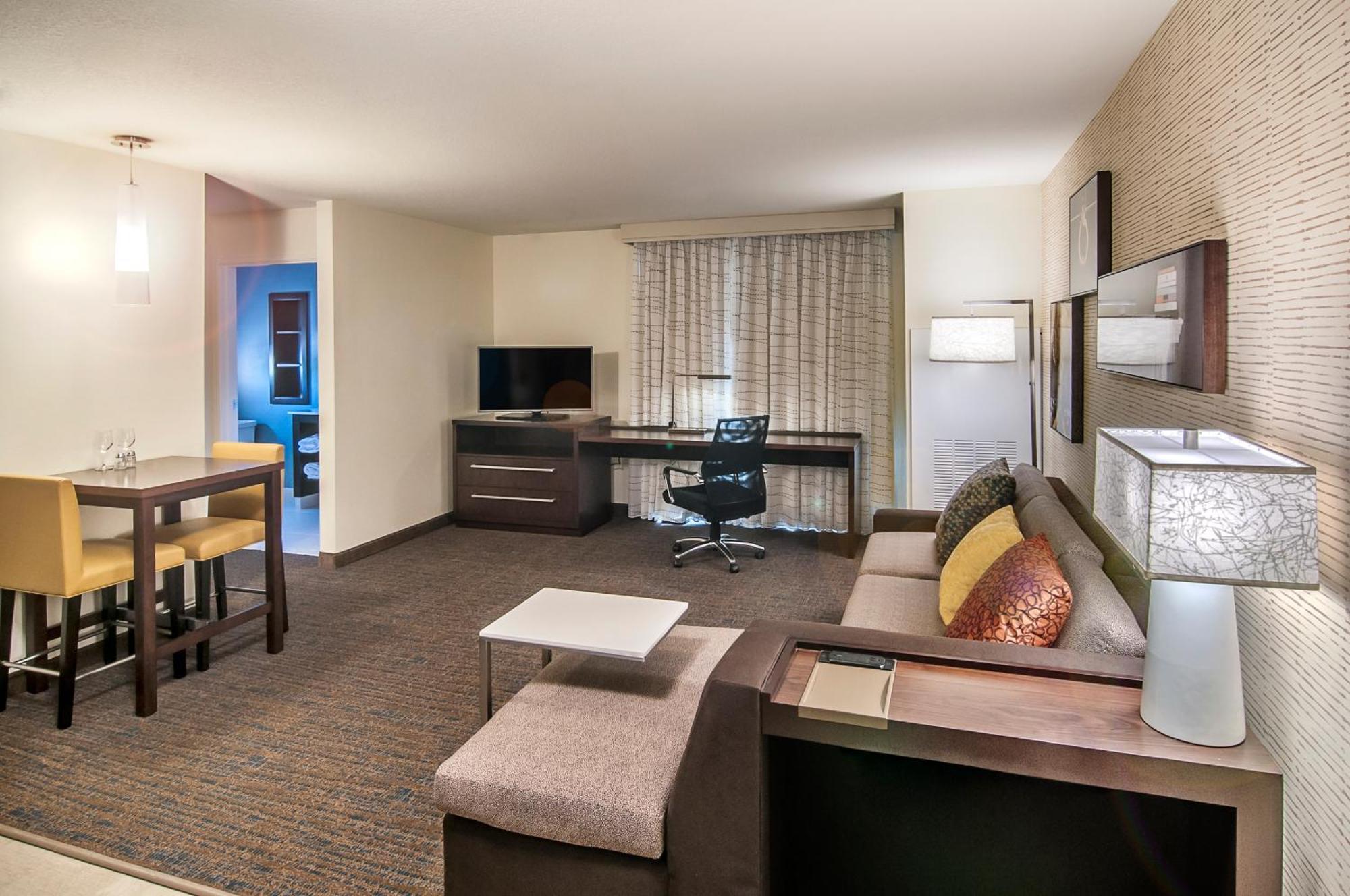 By Marriott Rapid 2* Rapid City