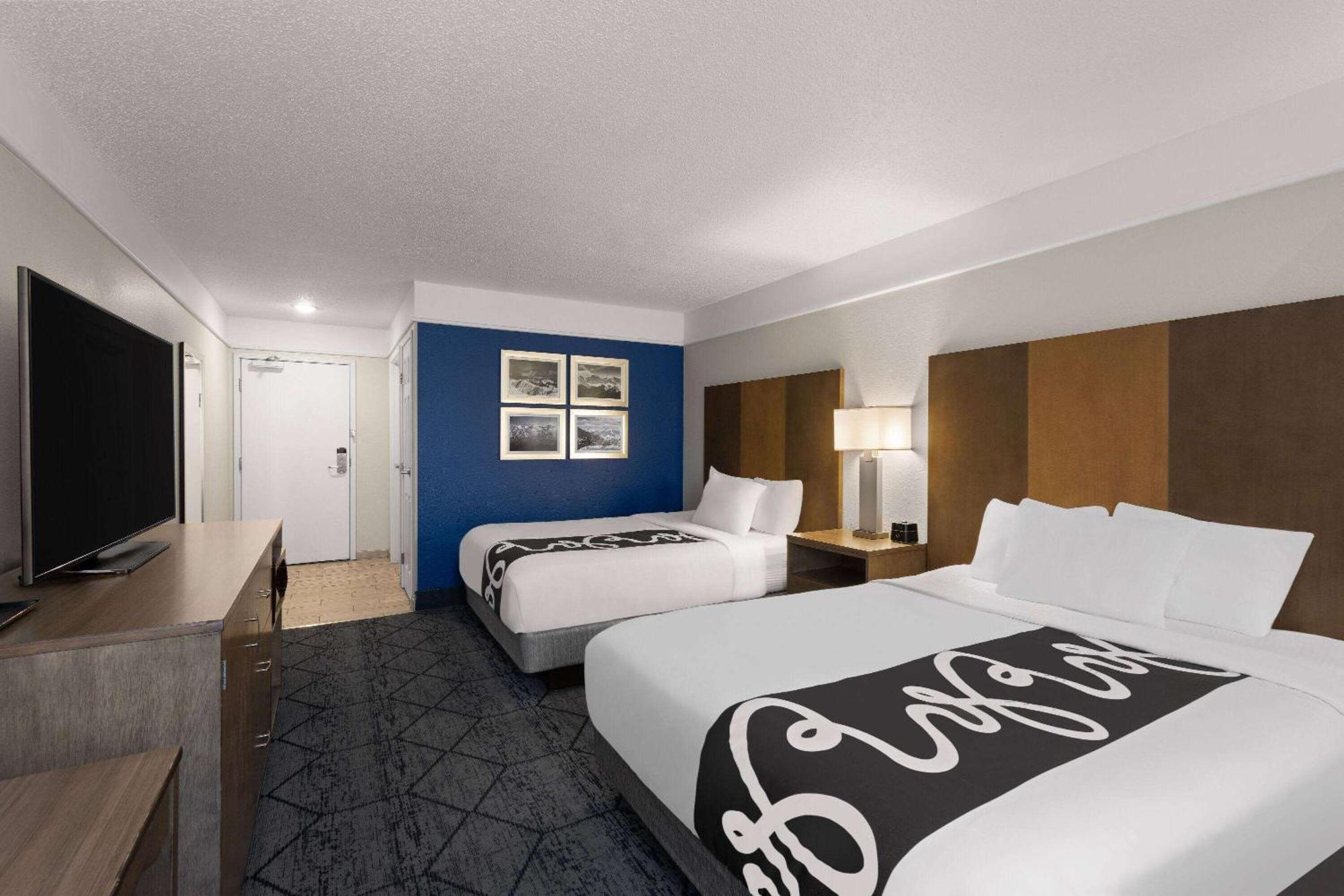 La Quinta And By Wyndham At Watiki Waterpark 3* Rapid City