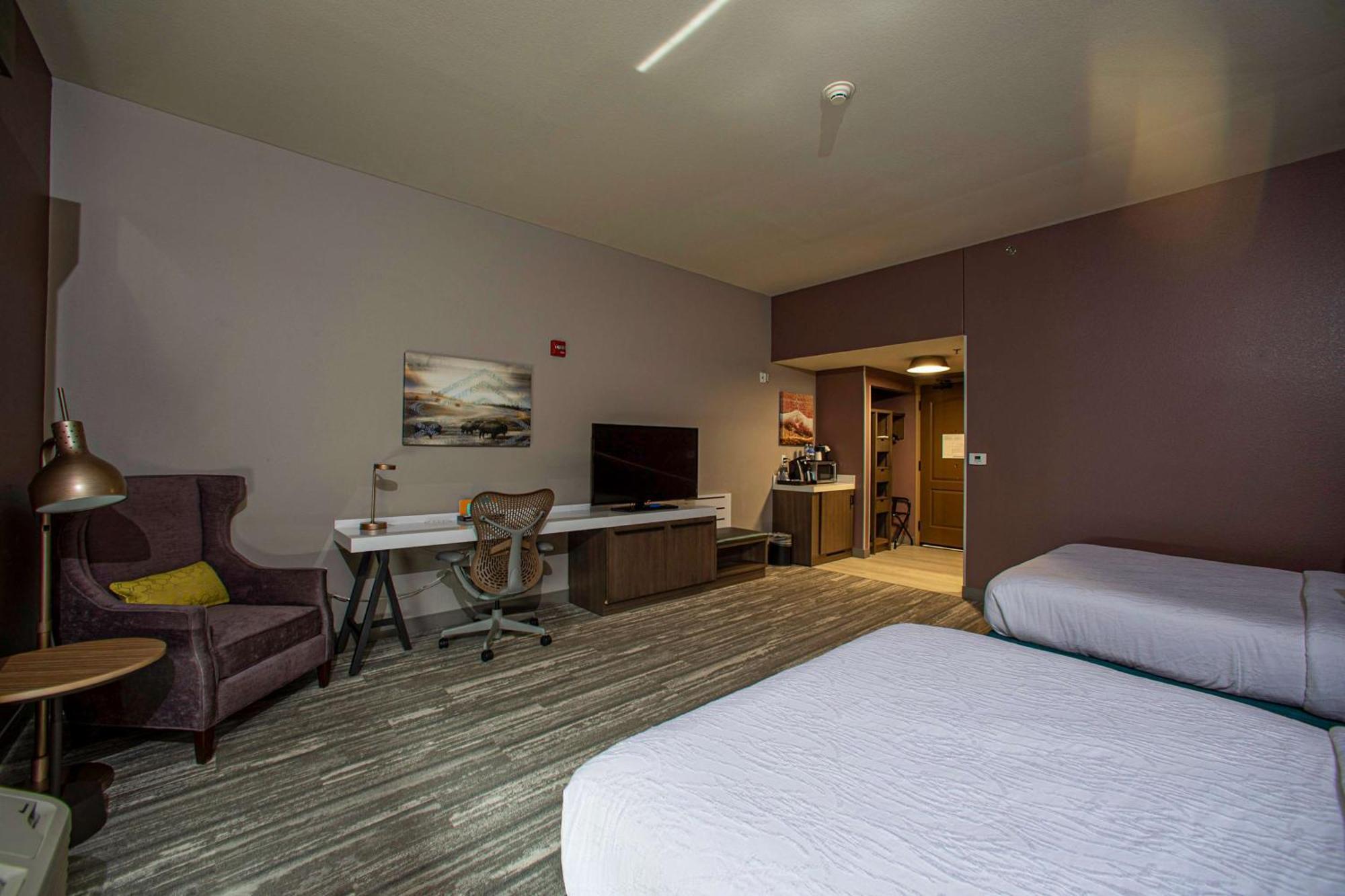 Hilton Garden Rapid Hotel 3*