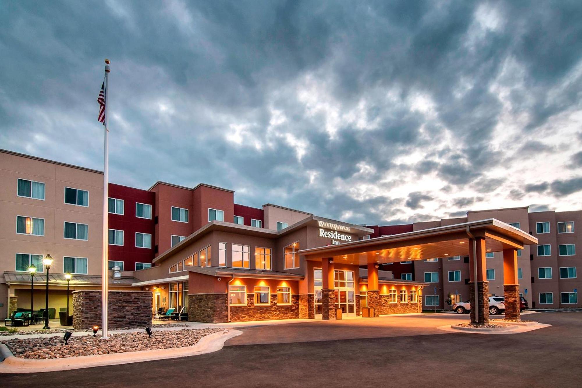 Hotel By Marriott Rapid 2*