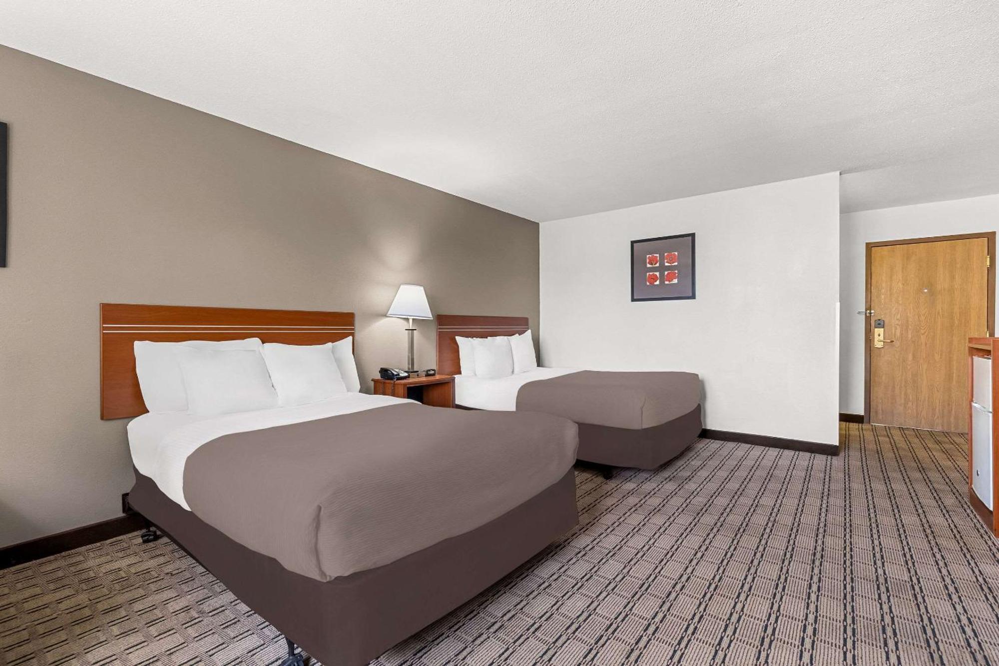 Inn Rodeway Rapid North