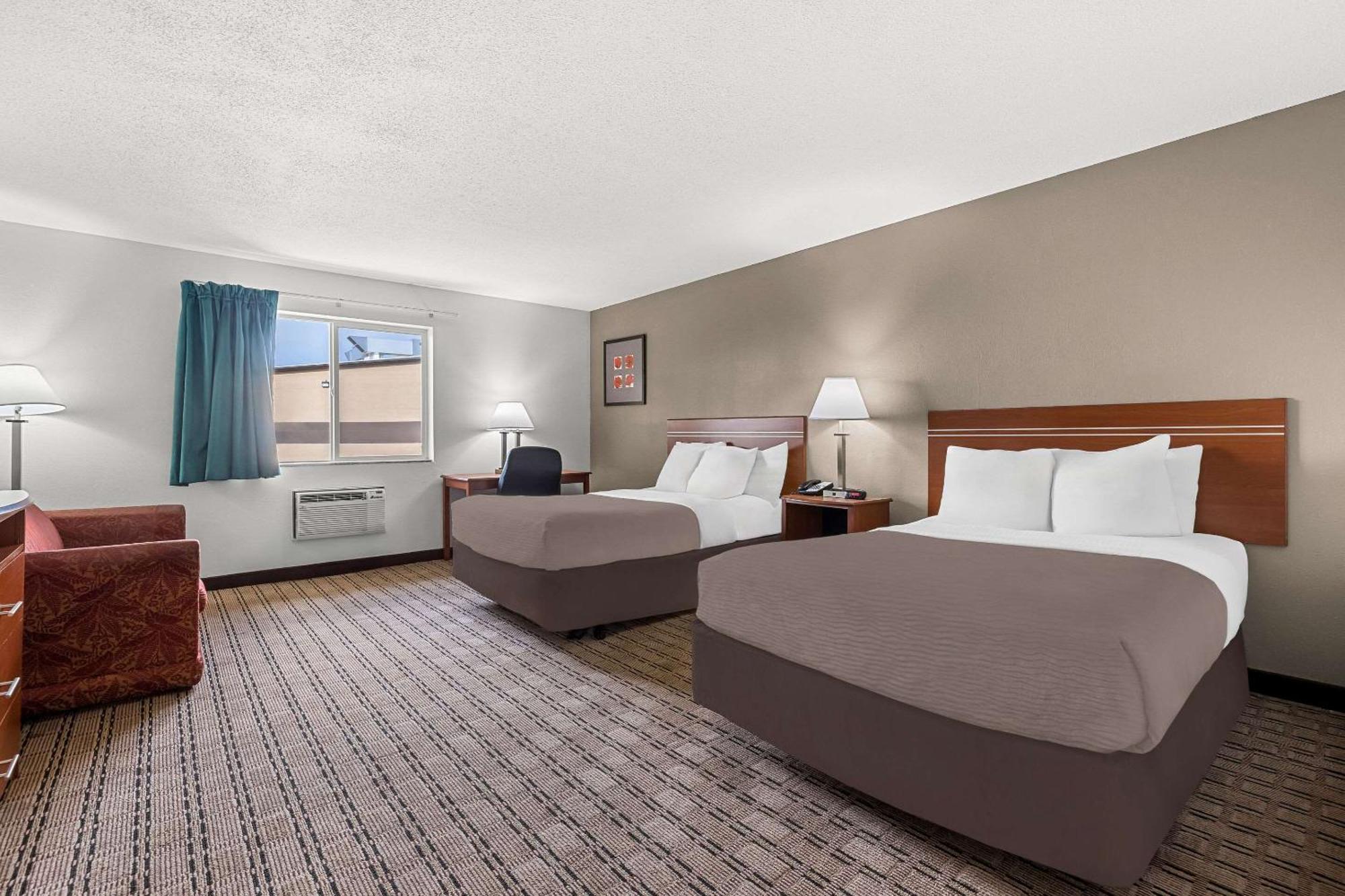 Inn Rodeway Rapid North 2*