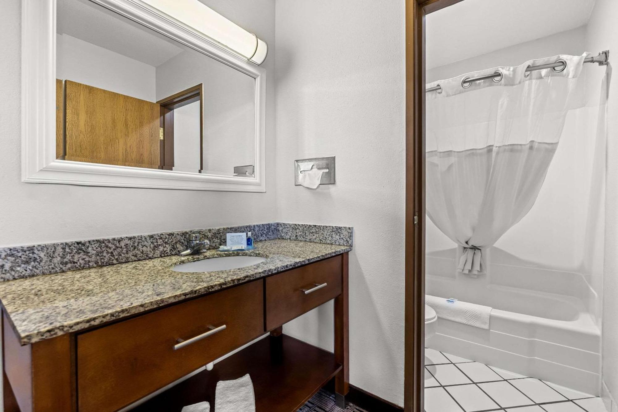 Rodeway Rapid North Inn Rapid City