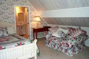 Inn Sweetgrass