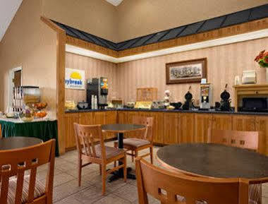 Hotel Days By Wyndham Rapid 2*