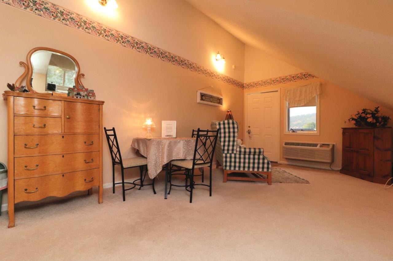 Sweetgrass 3* Rapid City