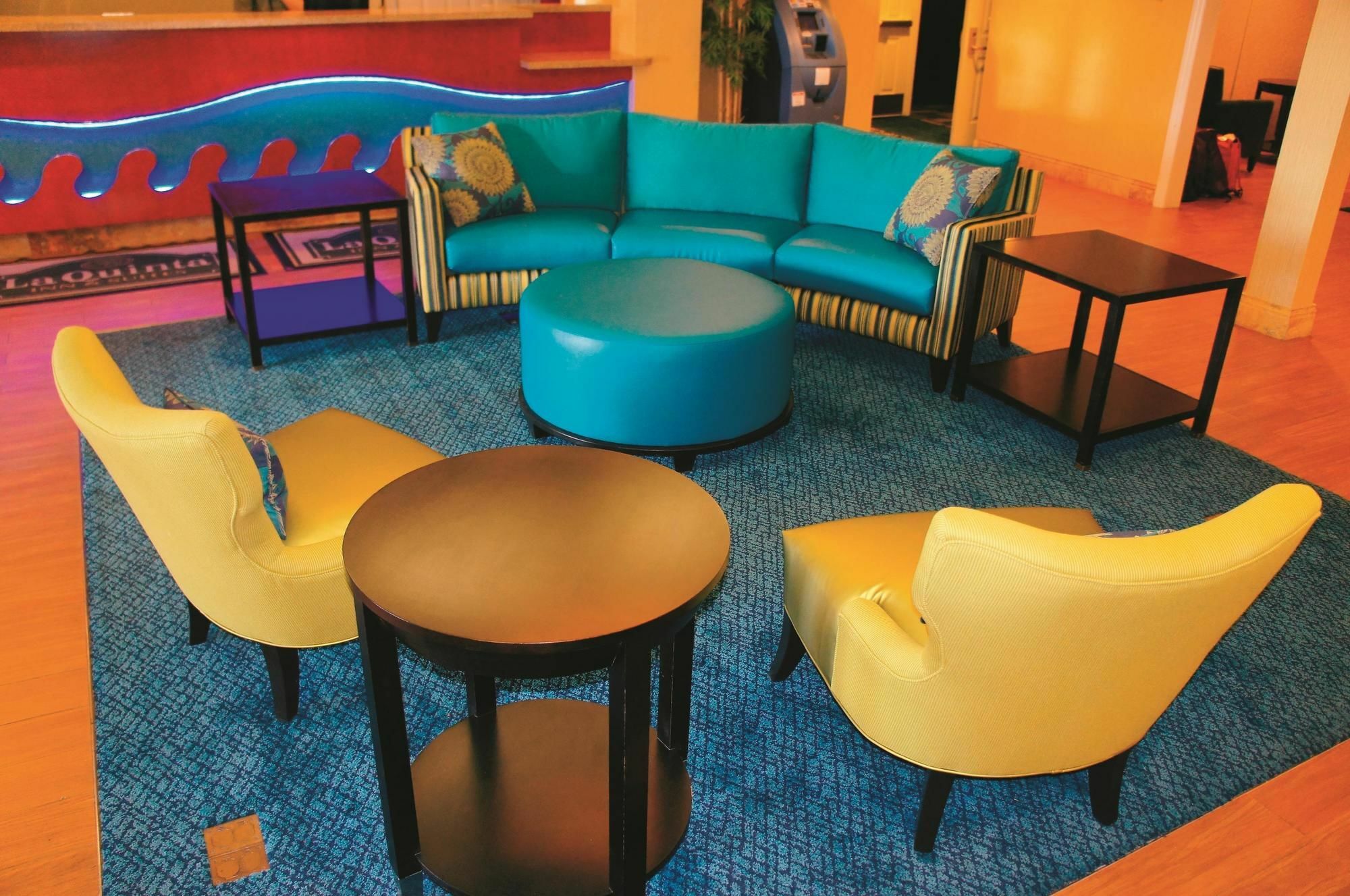 La Quinta And By Wyndham At Watiki Waterpark Hotel 3*