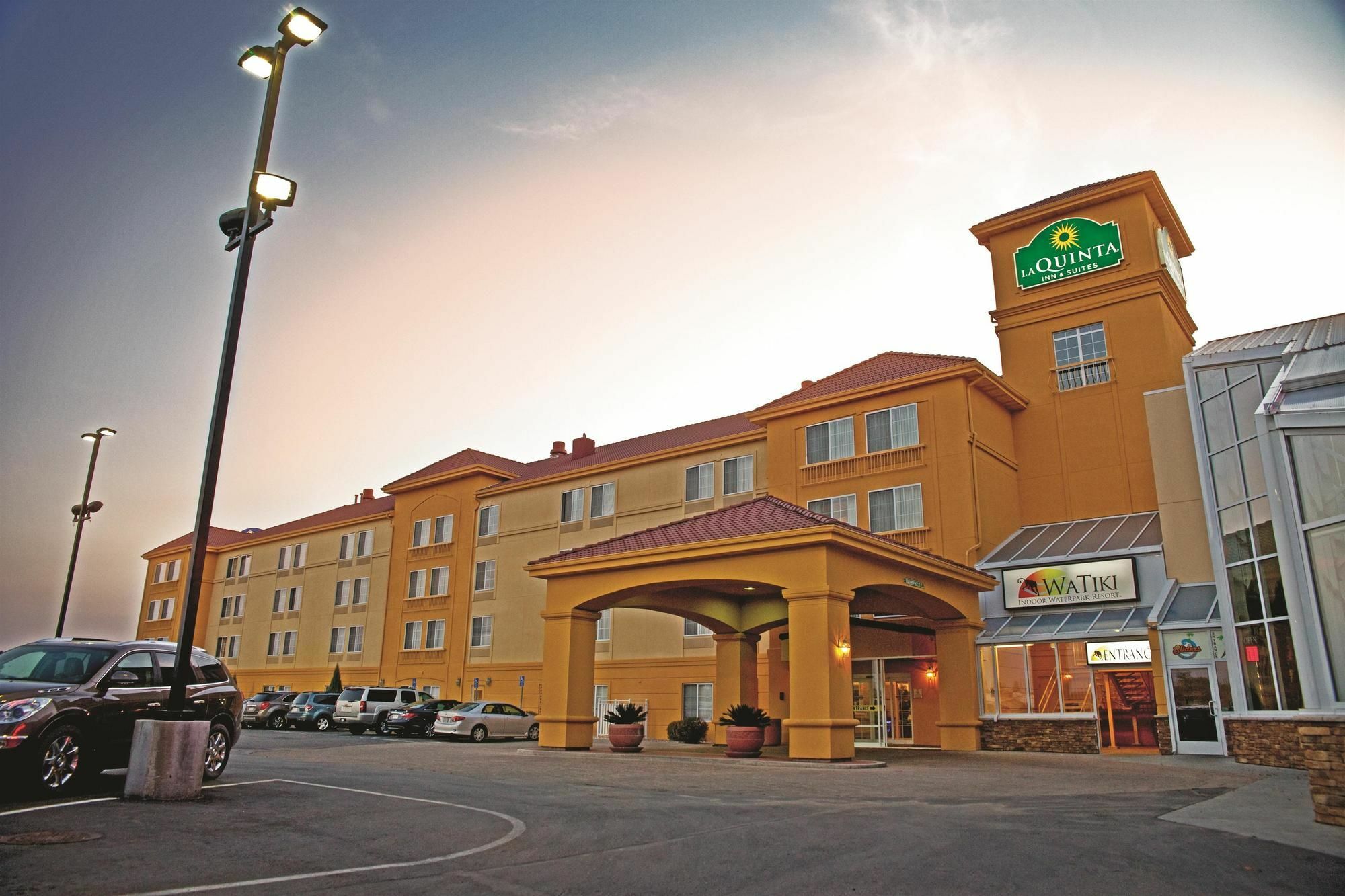 La Quinta And By Wyndham At Watiki Waterpark Hotel Rapid City